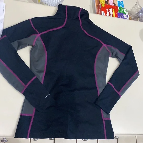 Columbia Women's Black and Pink Jacket - Picture 2 of 4
